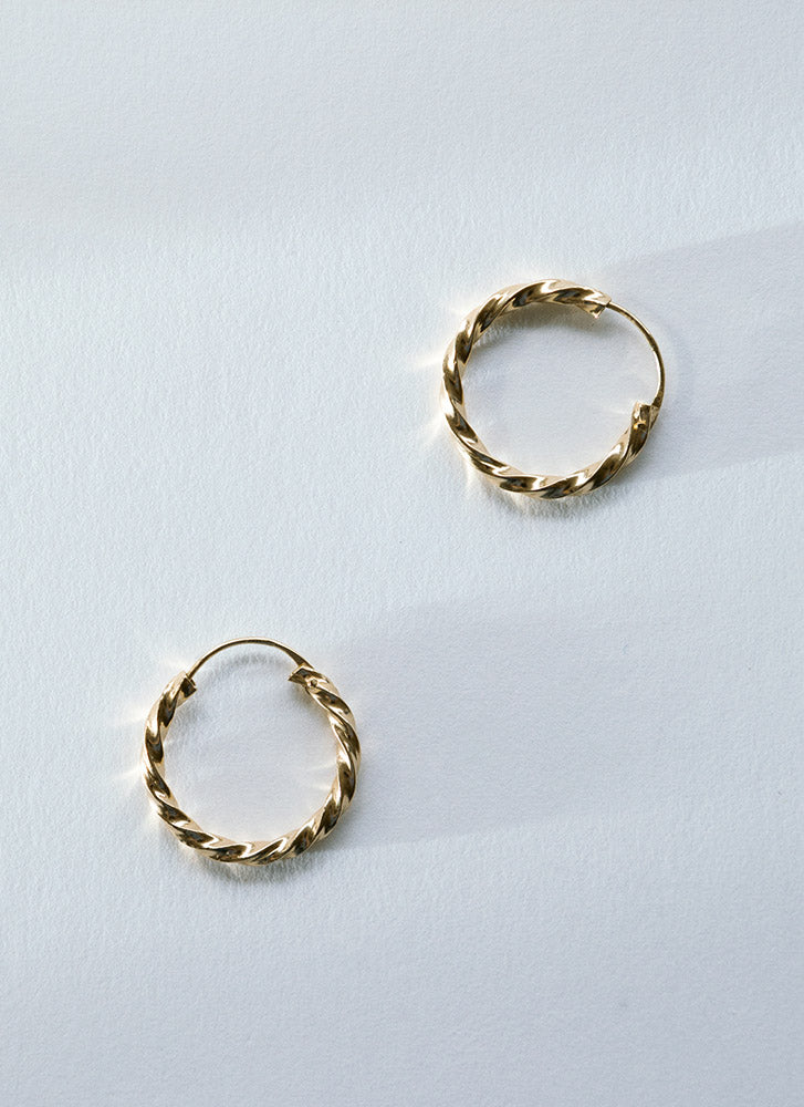 Saray twisted earrings 14k gold