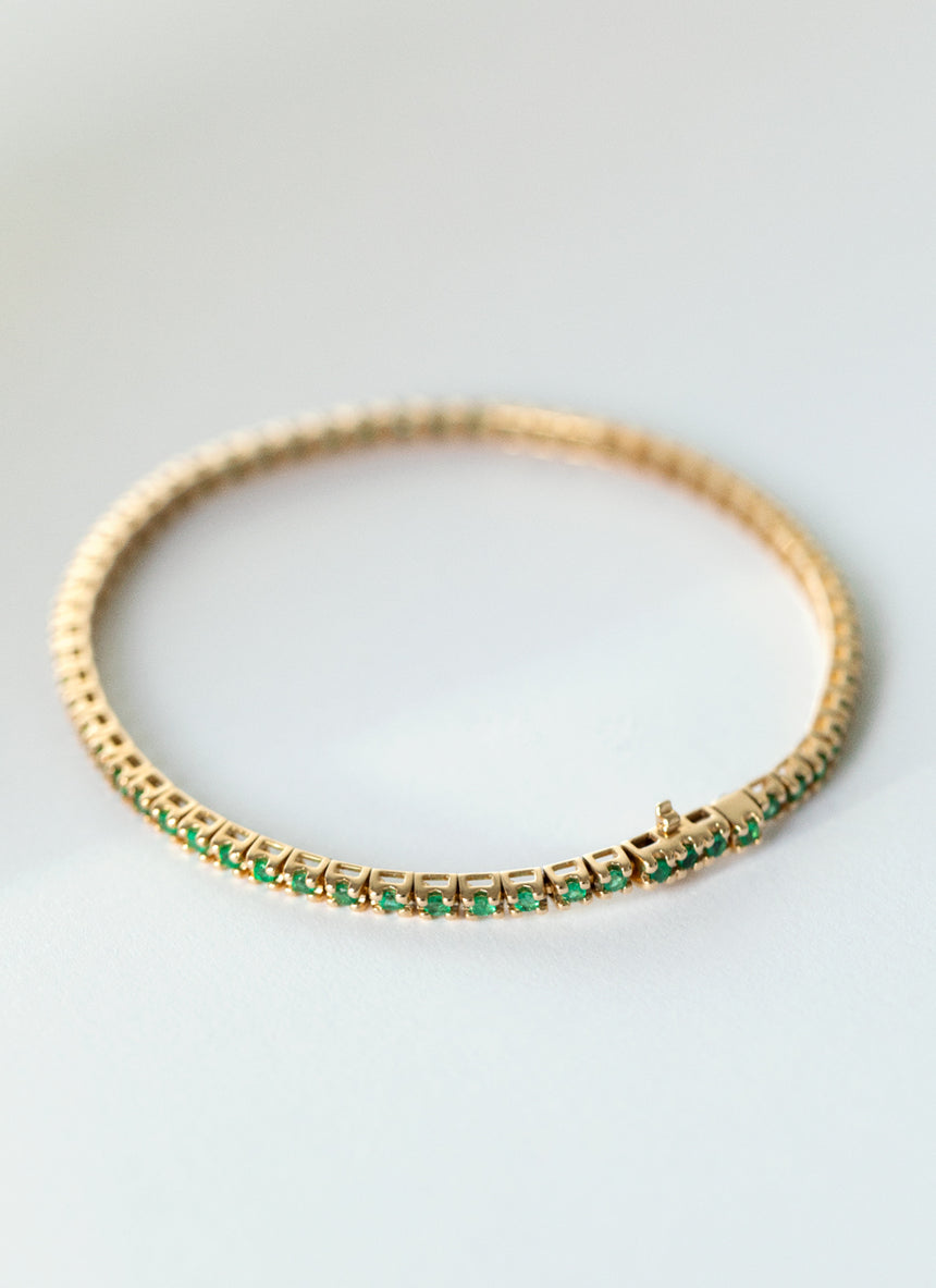 Tennis emerald bracelet 14k gold