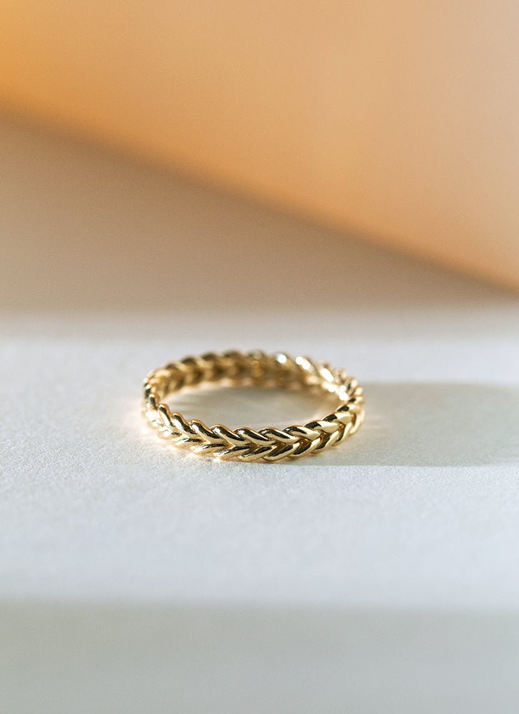 【Shapes Studio】Braided Twistリング Braided Twist Ring – Shapes Studio