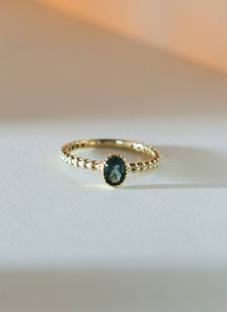 Caes london blue topaz december birthstone ring 14k gold - Studio Kroewe