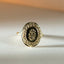 Dolly signet ring 14k gold - Studio Kroewe