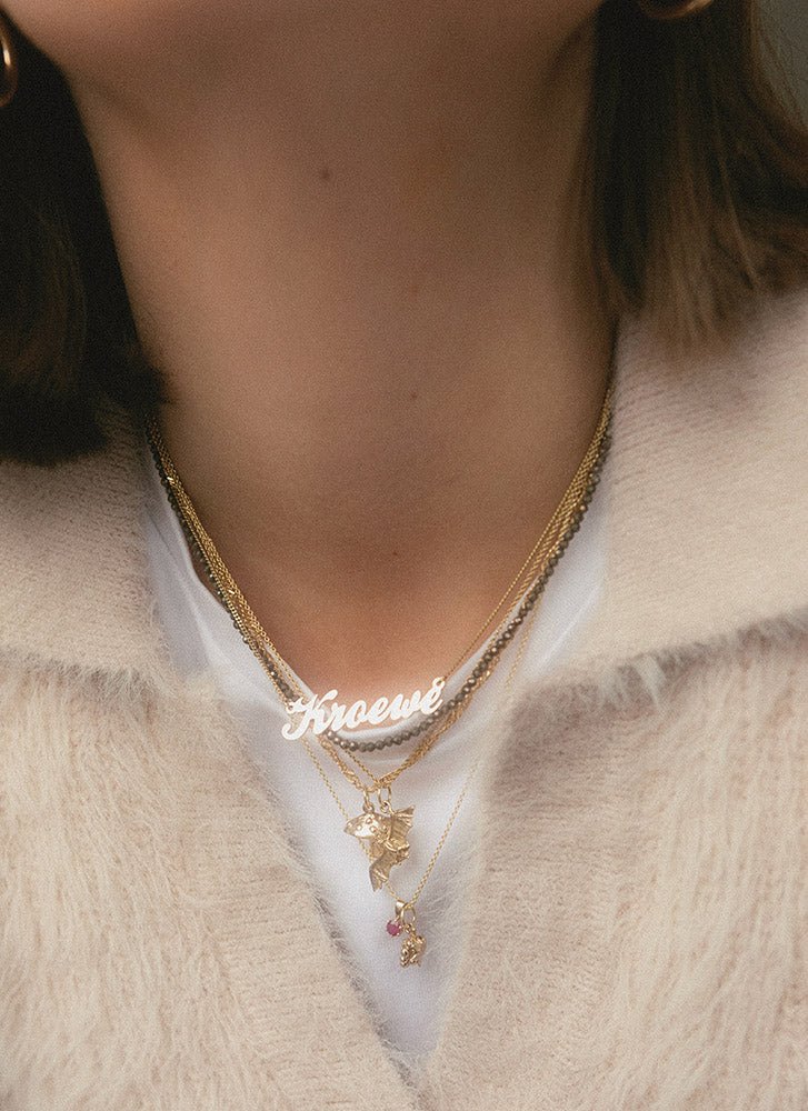 Grape charm 14k gold - Studio Kroewe