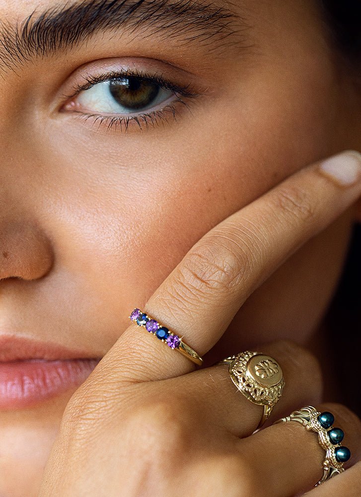 Hedy black pearl ring 14k gold - Studio Kroewe