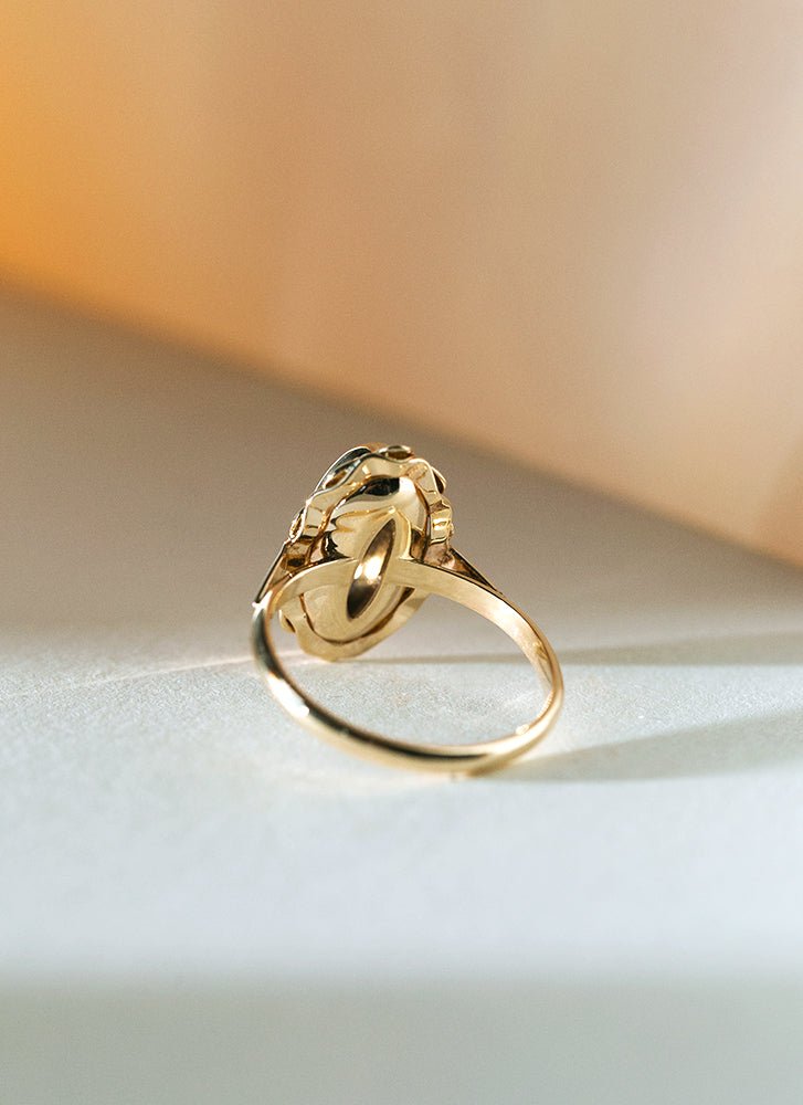 Iggy smoky quartz ring 14k gold - Studio Kroewe