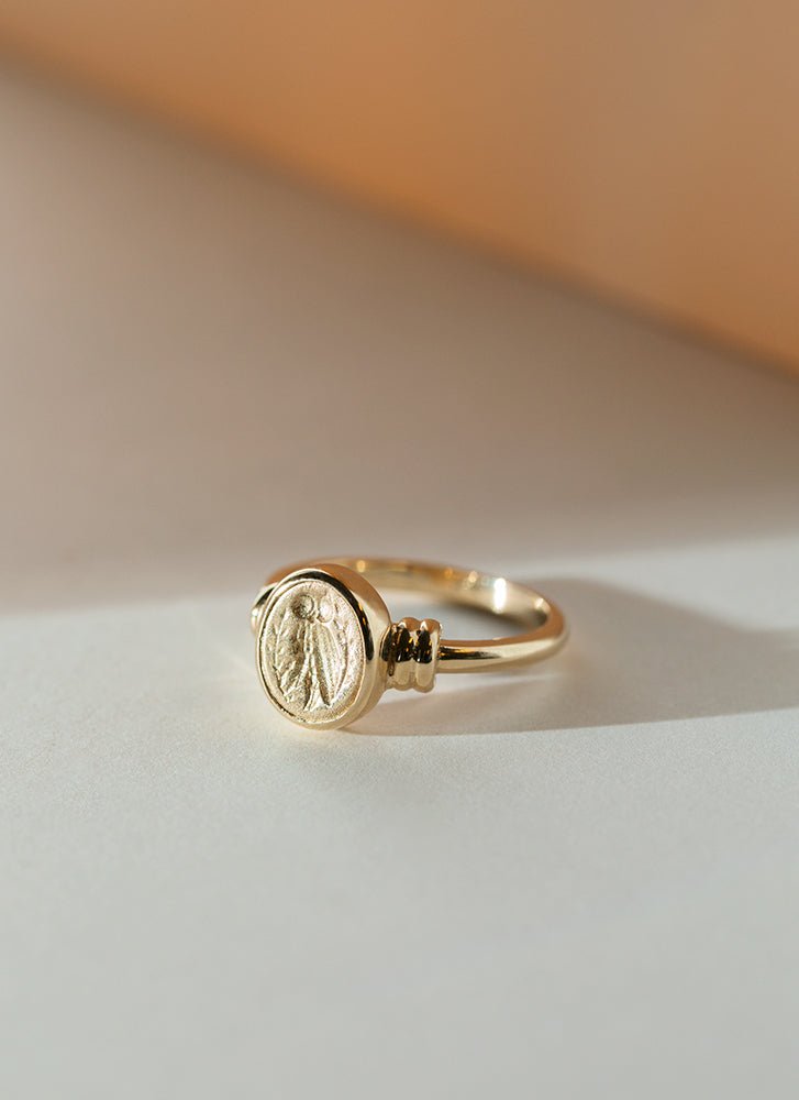 Kitt signet ring 14k gold - Studio Kroewe