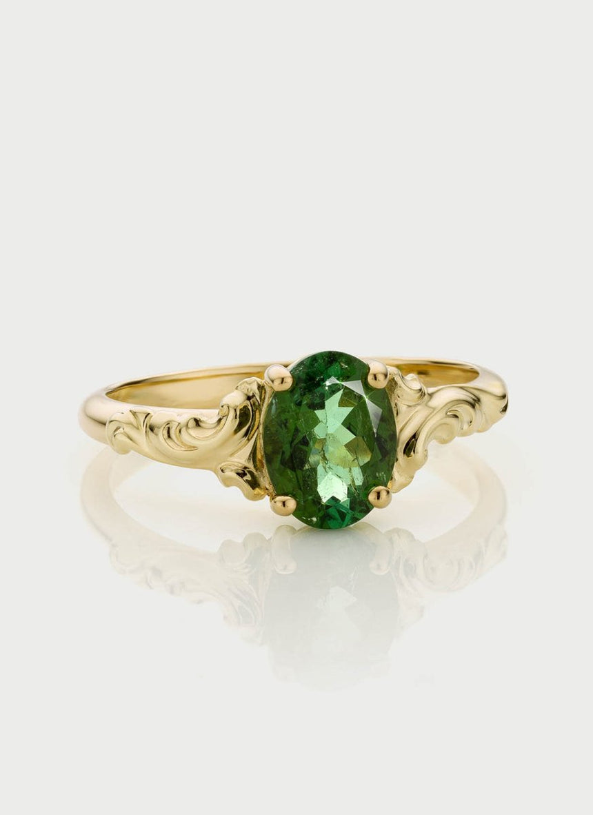 Goldie signet ring 14k gold - Studio Kroewe