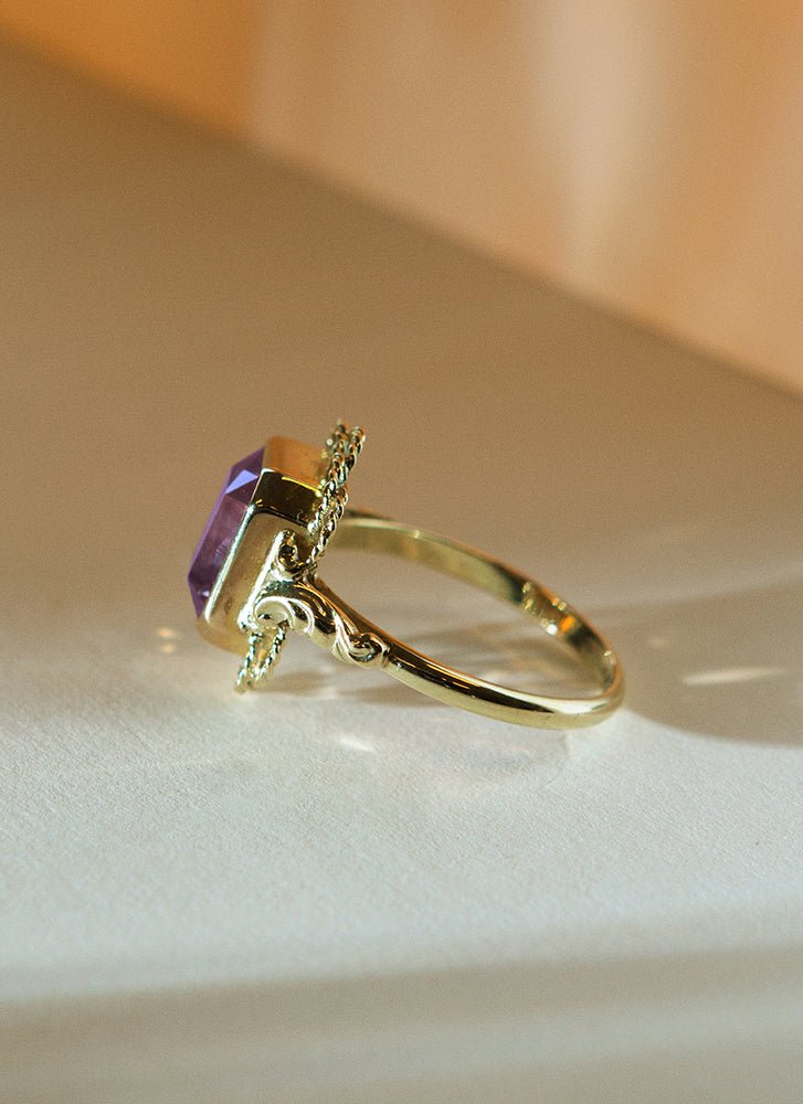 Leonis amethyst ring 14k gold - Studio Kroewe