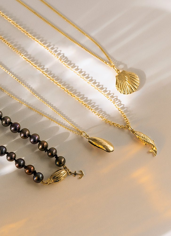 Moules charm 14k gold - Studio Kroewe