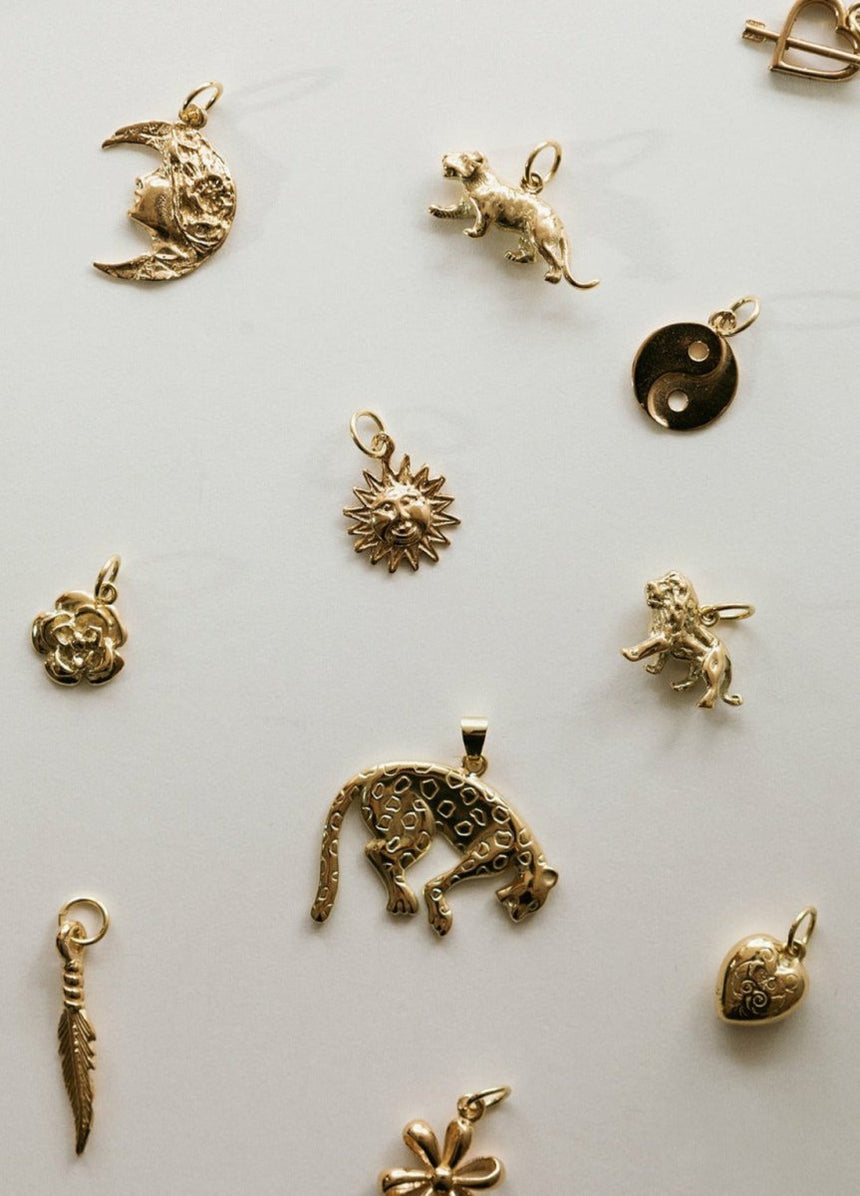 Panther charm 14k gold - Studio Kroewe