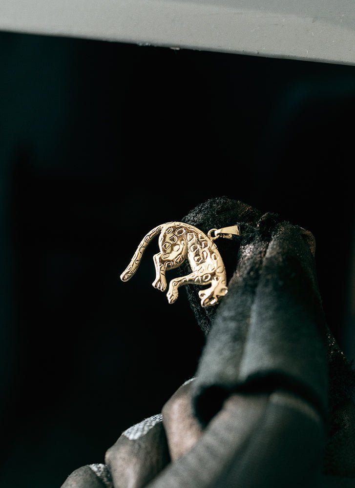 Panther charm 14k gold - Studio Kroewe