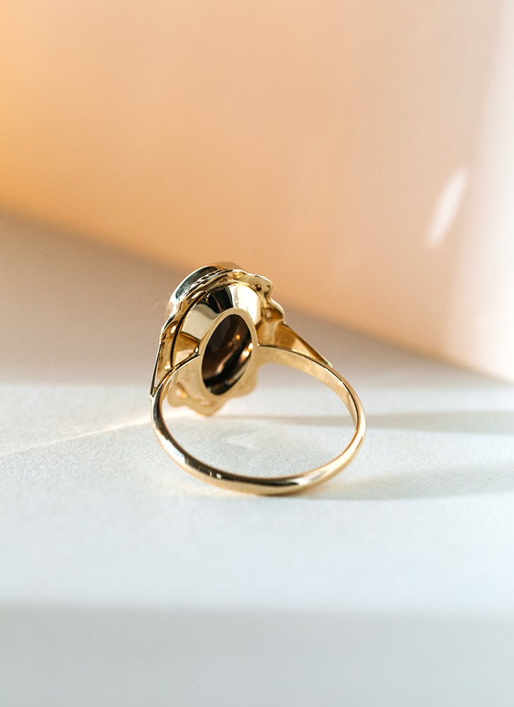 Poppy smoky quartz ring 14k gold - Studio Kroewe