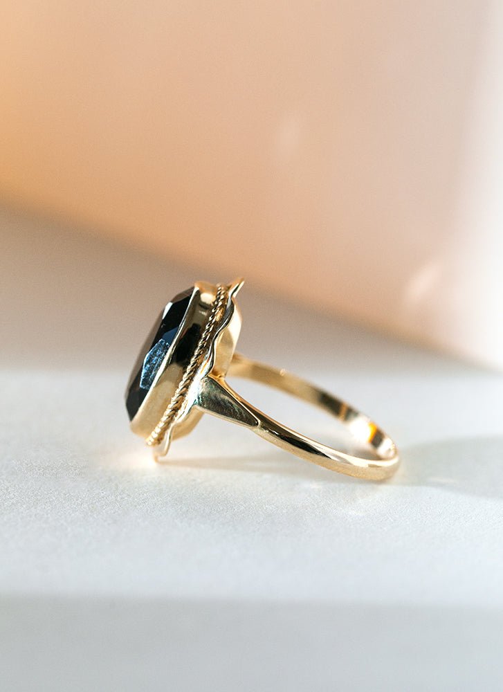 Poppy smoky quartz ring 14k gold - Studio Kroewe