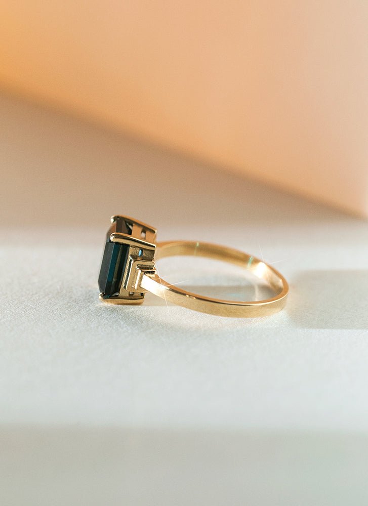 Rue topaz london blue ring 14k gold - Studio Kroewe